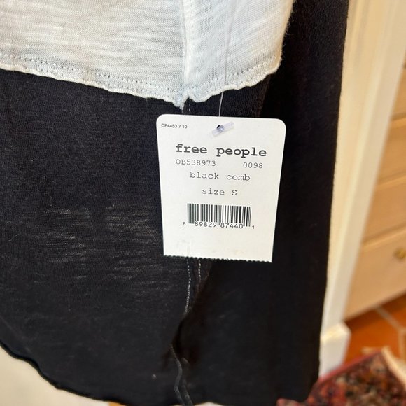 Free People Blouse NWT - Picture 3 of 8